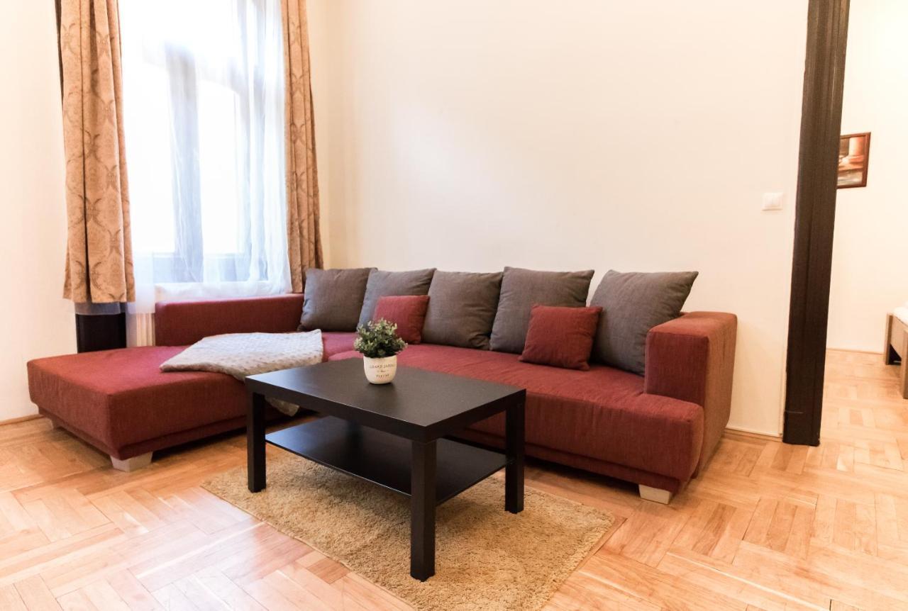 Real Apartments Klauzal Budapest Exterior photo